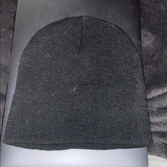 beanie - Picture 2 of 2